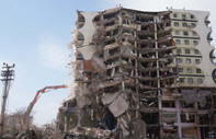 Depremde yıkılan Galeria Sitesi'ne ilişkin tutuklanan zanlılardan 7'si hakkında tahliye kararı