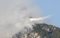 Antalya Kemer'deki orman yangını 2. gününde: Havadan ve karadan müdahale sürüyor