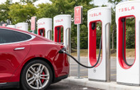 The New York Times yazdı: Tesla'nın şarj teknolojisi ipleri eline aldı