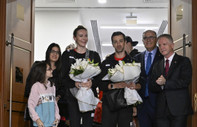Olimpiyatları Elemeleri'nden namağlup dönen Filenin Sultanları İstanbul'da coşkuyla karşılandı