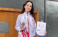 Milli eskrimci Zehra Nehir Cihan, Gürcistan'da bronz madalya kazandı