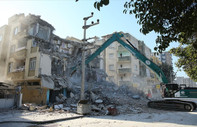 DEVA Partili Karatutlu: Kahramanmaraş'ta orta hasarlı binalarla ilgili kaos devam ediyor