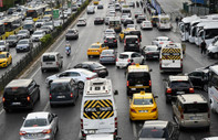 İstanbul'da haftanın ilk günü trafikle başladı