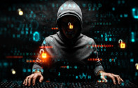 Dünyanın köşe bucak aradığı hacker İspanya'da yakayı ele verdi