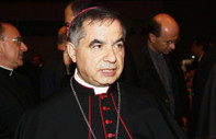 Vatikan'da yolsuzluk davası: Kardinal Becciu'ya zimmete para geçirme suçundan 5,5 yıl hapis