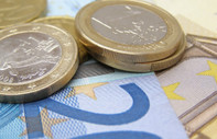 Yunanistan asgari ücreti 950 euro'ya çıkarıyor