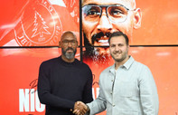 Ümraniyespor, Nicolas Anelka ile bir yıllık sözleşme imzaladı