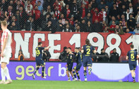 Antalyaspor engelini iki golle aşan Fenerbahçe liderliği devraldı