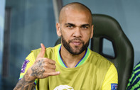 Cinsel saldırı suçundan 12 yıl hapsi istendi: Eski futbolcu Dani Alves'in davası başladı