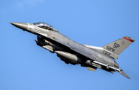 ABD'li bakan yapay zekalı F-16 ile it dalaşı yaptı
