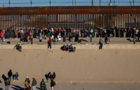 Biden imzaladı: ABD-Meksika sınırı yasa dışı göçmen girişlerine kapatıldı