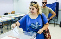 Yunanistan'da Avrupa Parlamentosu seçimini iktidardaki ND partisi kazandı