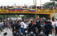 Venezuela'da muhalifler sonuçları protesto etmek amacıyla son 1 ayda 4. kez toplandı