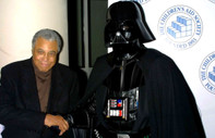 Darth Vader’a sesiyle hayat verdi: James Earl Jones 93 yaşında hayatını kaybetti