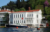 Dizilerin yalısında hisseli satış
