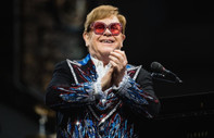 Elton John: Görme kaybı yaşıyorum, şarkı sözlerini bile okuyamıyorum