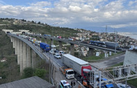 Zincirleme kazada 6 yaralı: Anadolu Otoyolu İstanbul istikameti ulaşıma kapandı