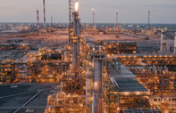 Petrol fiyatları düşerken OPEC+ neden üretimi artırıyor?