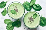 Baharatlı yeşil süper smoothie