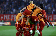 Şampiyonluğa 1 puan uzaklıkta: Lider Galatasaray Trabzonspor deplasmanında 3 puanı 2 golle aldı