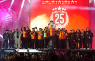 Kupasına kavuştu: Galatasaray 25. şampiyonluğu Yenikapı'da kutladı