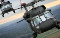 Polonya, ABD'den 32 Black Hawk alımına ilişkin süreci durdurdu