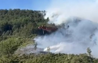 Antalya'da iki bölgede çıkan orman yangınına müdahale ediliyor