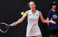 Zeynep Sönmez'den tarihi başarı: Wimbledon'da 2. tura çıkan ilk Türk kadın tenisçi oldu