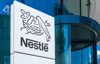 Nestlé zehirleme şüphesiyle bazı bebek mamalarını geri çağırıyor
