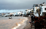 Bodrum Kumbahçe sahilindeki işgal yapılar kaldırılacak
