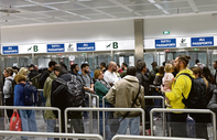 Havayolu devleri yeni Schengen kuralına rest çekti: ESS'yi yaz sonuna kadar durdurun
