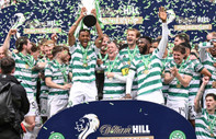 İskoçya Premiership'te şampiyon Celtic: Hearts için tarih 40 yıl sonra tekerrür etti