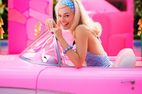 Margot Robbie ve Ryan Gosling'li Barbie filminden ilk fragman