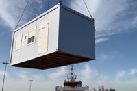 Katar Türkiye'deki depremzedeler için 1400 konteyner ev daha gönderiyor