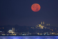 İstanbul'da Süper Ay