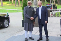 Rusya Devlet Başkanı Putin Hindistan Başbakanı Modi ile görüştü
