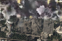 50'den fazla İsrail savaş uçağı Hamaney'in konutunun altındaki sığınağı vurdu