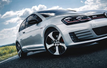 Çin ve ABD'deki kriz sonrası stratejisini değiştiren Volkswagen 186 milyar dolar yatırım kararı aldı