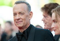 3,5 milyon kopya satan roman beyazperdeye uyarlanıyor: Başrolde Tom Hanks var