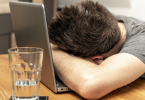 Seyahat sonrası jet lag nasıl en kısa sürede geçer?