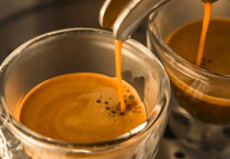 460 bin kişi 13 yıl boyunca izlendi: "İdeal dozda" kahve içmek stresi yönetmeye yardımcı oluyor