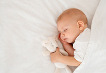 Demansın kökeni çocukluğumuzda gizli: Risk faktörleri sandığımızdan çok daha erken başlıyor