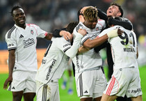 Başakşehir'i 90+7'de devirdi: Beş gollü düello Beşiktaş'ın