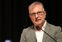 "Cevdet Kudret Edebiyat Ödülü" yazar Yekta Kopan'a verildi