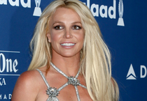 Britney Spears, alkol ve uyuşturucu ile araç kullanmaktan gözaltına alındı