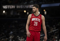 NBA'de Jazz'ı yenen Rockets, serisini 5 maça çıkardı