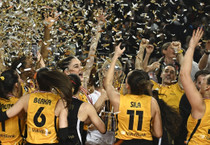 Kupa Voley'de şampiyon VakıfBank