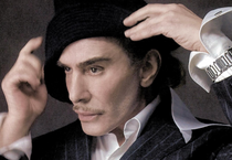 John Galliano Zara için tasarlayınca modanın sonu mu olur?