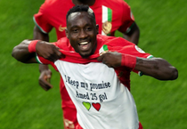 Amedsporlu futbolcu, gol hedefini tutturunca takım arkadaşlarına 2 milyonluk hediye aldı