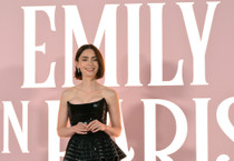 Emily in Paris rota değiştiriyor: Altıncı sezonda Yunanistan ve Monako sürprizi